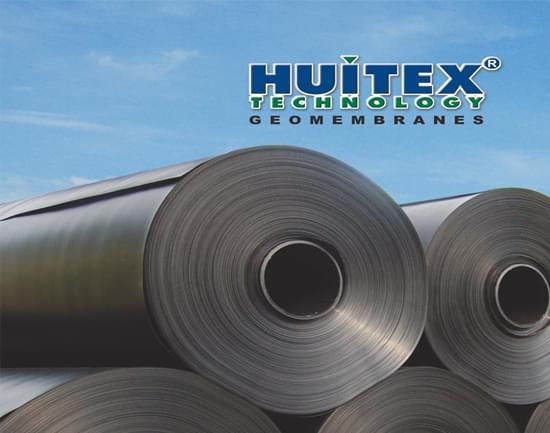 Vải địa kỹ thuật được sử dụng để làm ống địa kỹ thuật tạo rào chắn bao quanh khu vực chứa bùn thải công nghiệp, ngăn chặn sự lan truyền ô nhiễm ra môi trường xung quanh và nguồn nước.